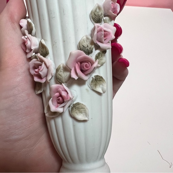 Vintage retro pastel floral rose vase - Picture 8 of 8